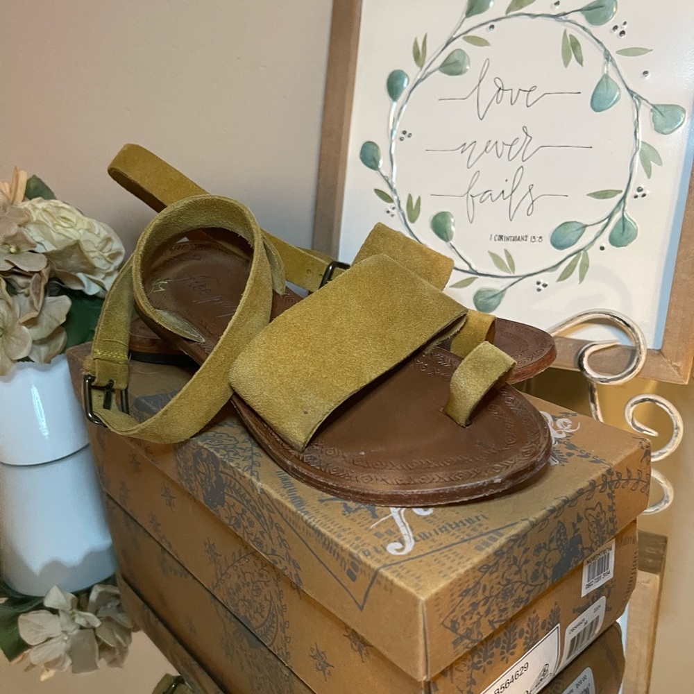 Free People Torrence Flat Sandal